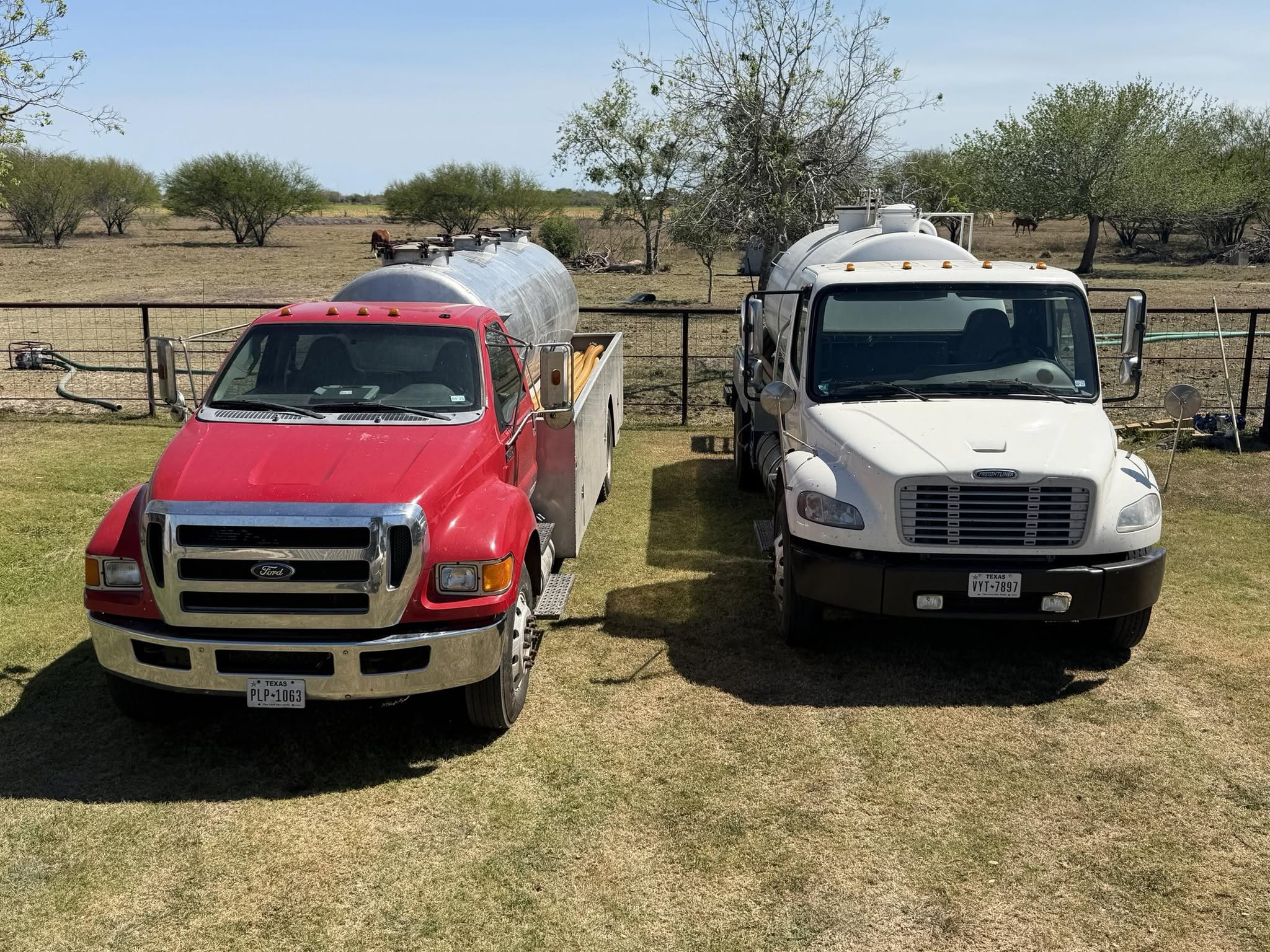 OnePump Septic Services truck and crew at work in Victoria TX